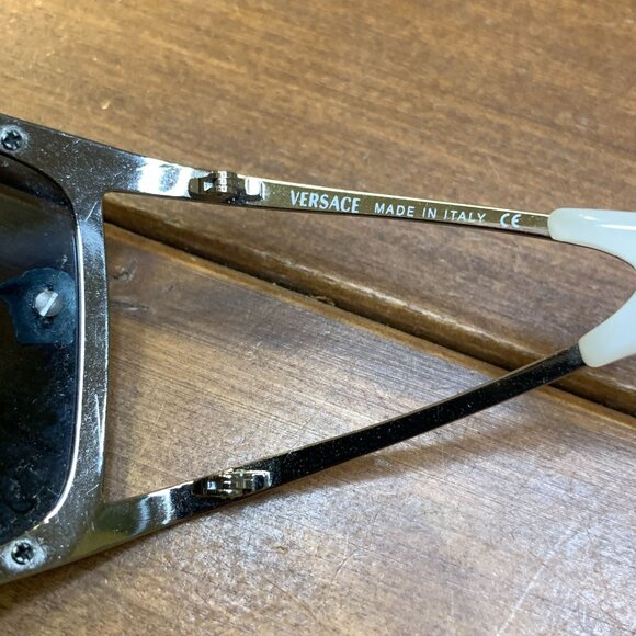 Versace Mod 2048 1000/6G 120 Sunglasses